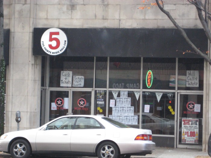 Five Points South Music Hall, Dec 2009