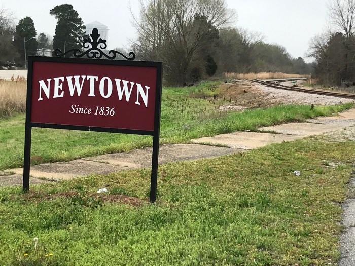 Newtown sign Montgomery Alabama