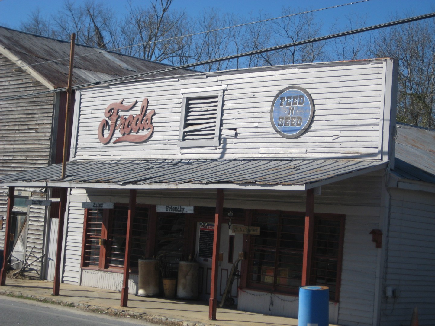 Fred's Feed & Seed Loachapoka, Alabama